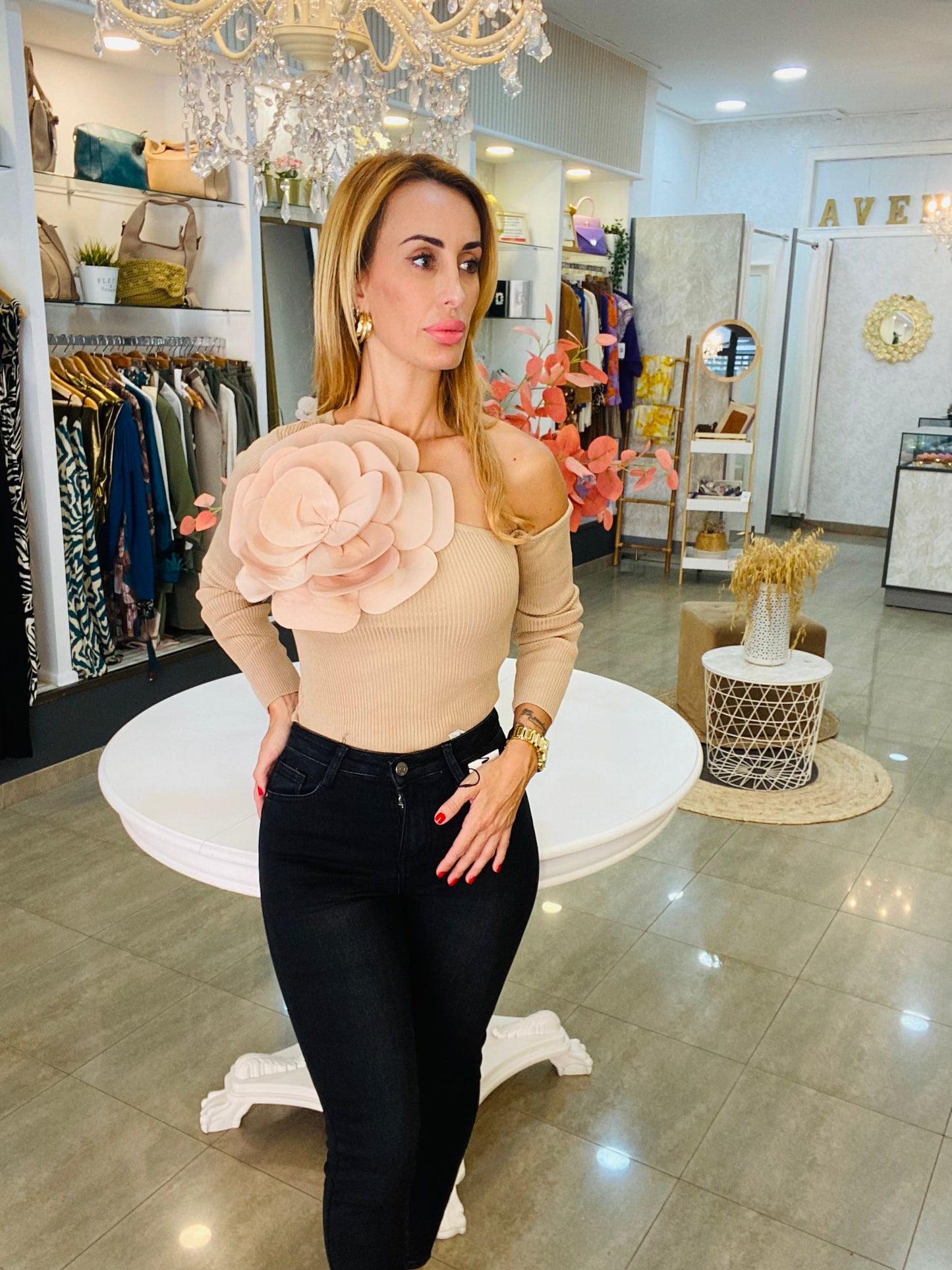 Top Alina